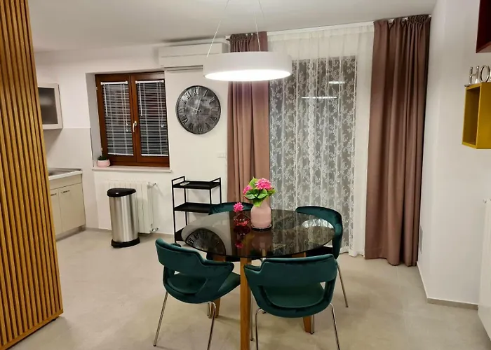 With Parking Space - 7185 Apartman